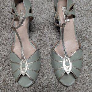1920s Style Anthropologie Bridal Heels